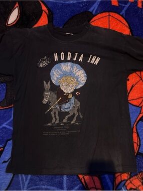 Hoodja Inn Graphic Short Sleeve Tee - Black